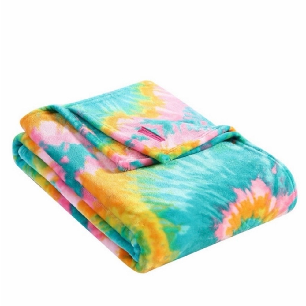 Betsey Johnson Colorful Tie-Dye Blanket